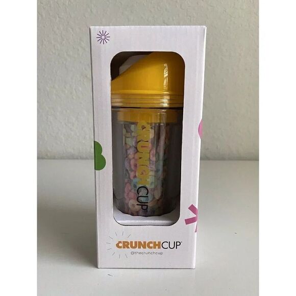 The CrunchCup Never Soggy Portable Cereal & Milk for Cereal on the Go Yellow NEW - Picture 1 of 8